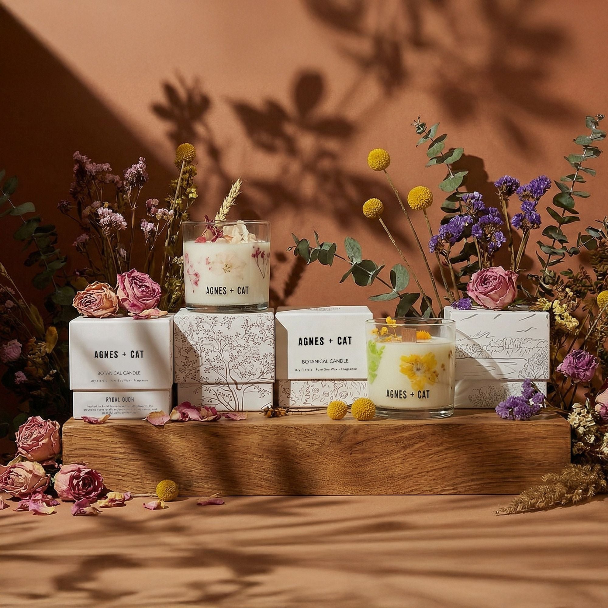 Vela Botânica de Cera de Soja Agnes + Cat - Rydal Oudh