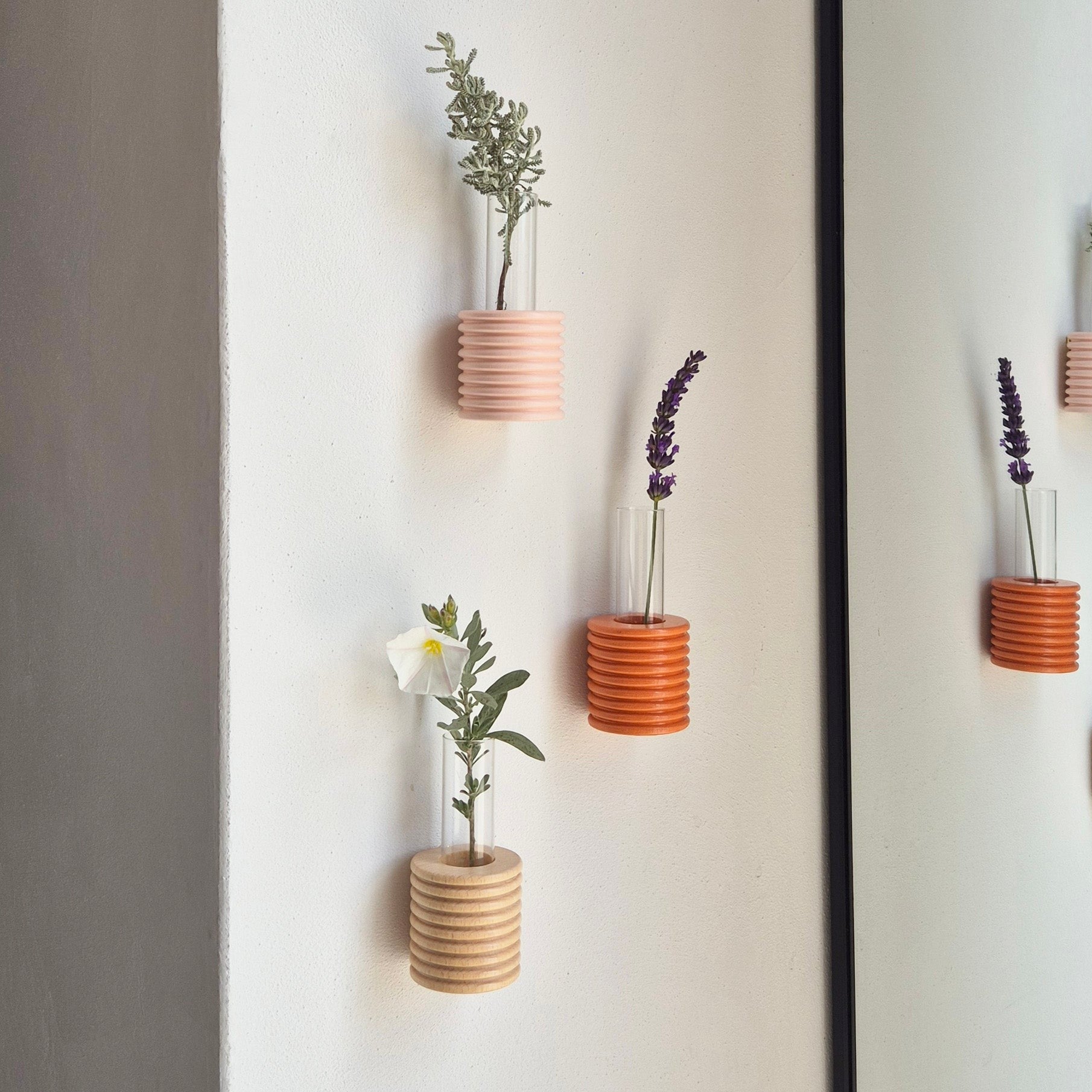 Ribble Wall Vase – Pink